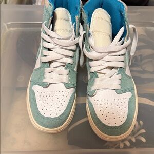 Nike Women's Sneakers - Teal and White